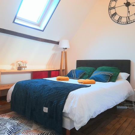 Le Nid D'Hirondelles - Appartement De Caractere Hypercentre Au Calme Бурж Экстерьер фото