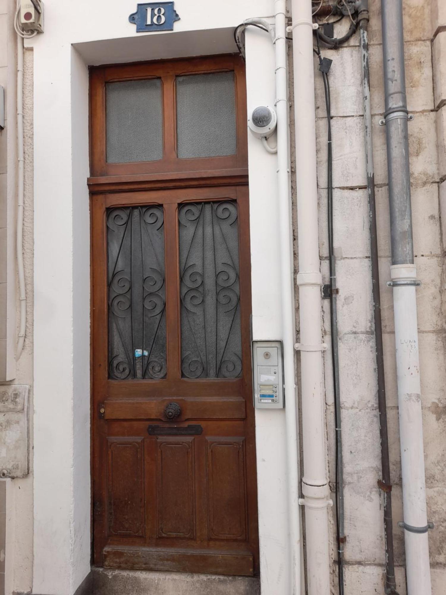 Le Nid D'Hirondelles - Appartement De Caractere Hypercentre Au Calme Бурж Экстерьер фото